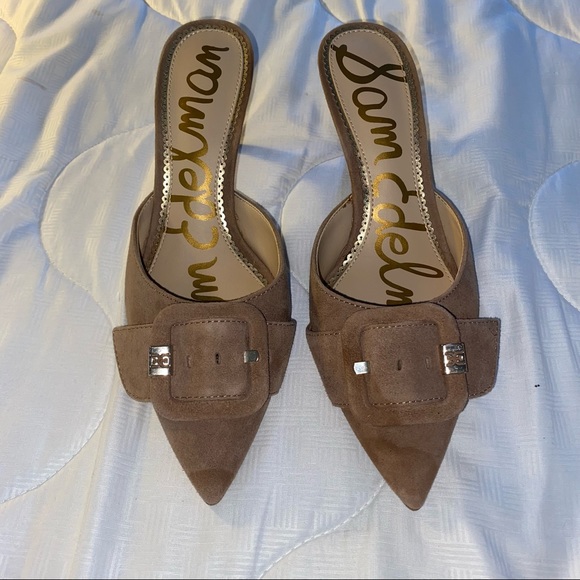 Sam Edelman Shoes - Sam Edelman tan short heels